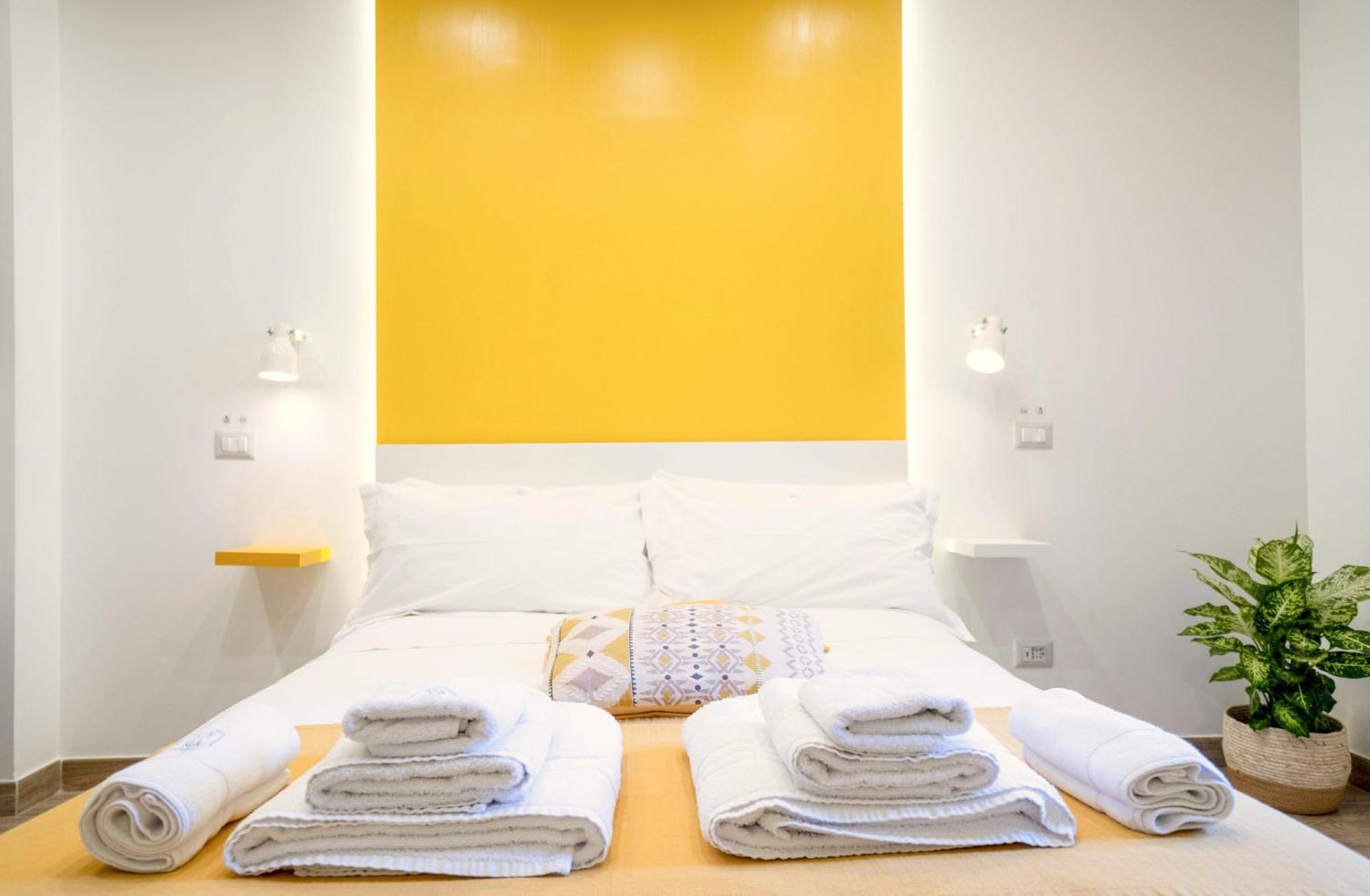 Vacuna Pleasant Rooms Neapel Exterior foto