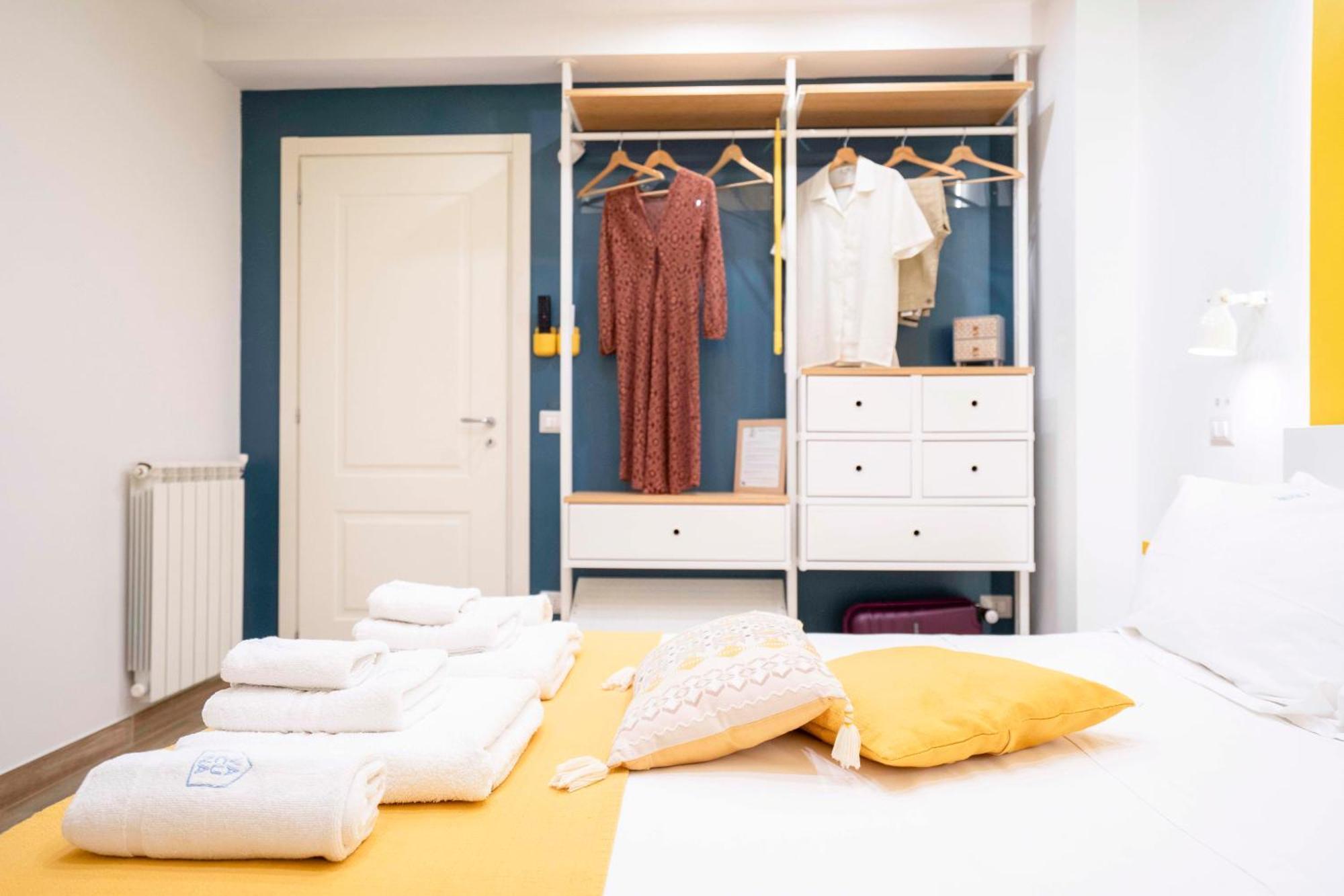 Vacuna Pleasant Rooms Neapel Exterior foto